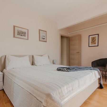 Apartments Ivana Dramalj Bagian luar foto