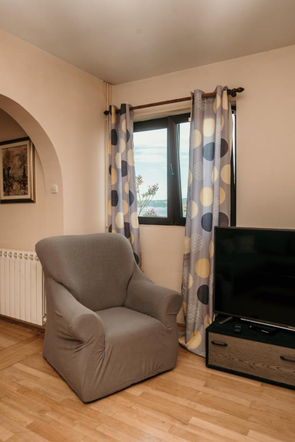Apartments Ivana Dramalj Bagian luar foto