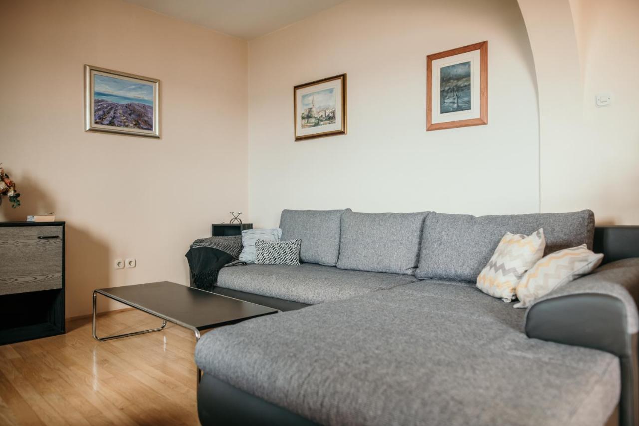 Apartments Ivana Dramalj Bagian luar foto