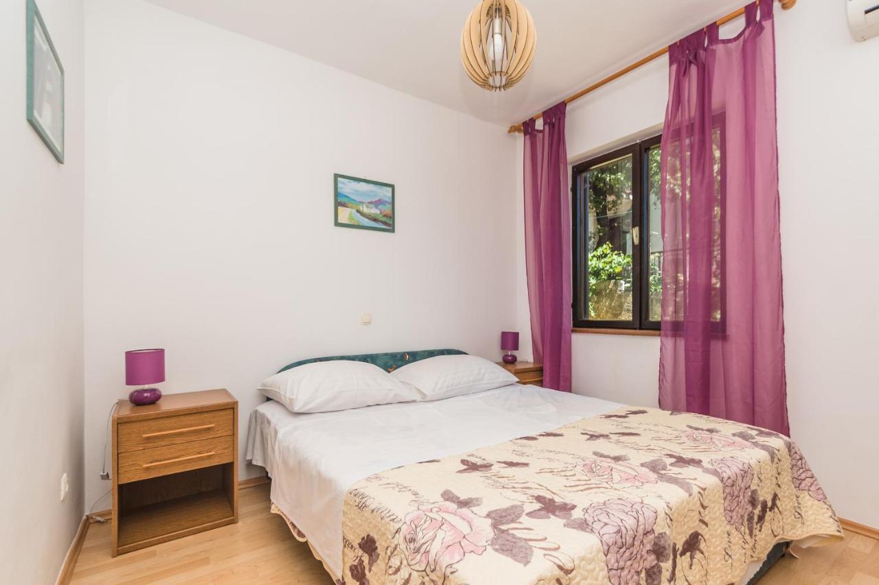 Apartments Ivana Dramalj Bagian luar foto