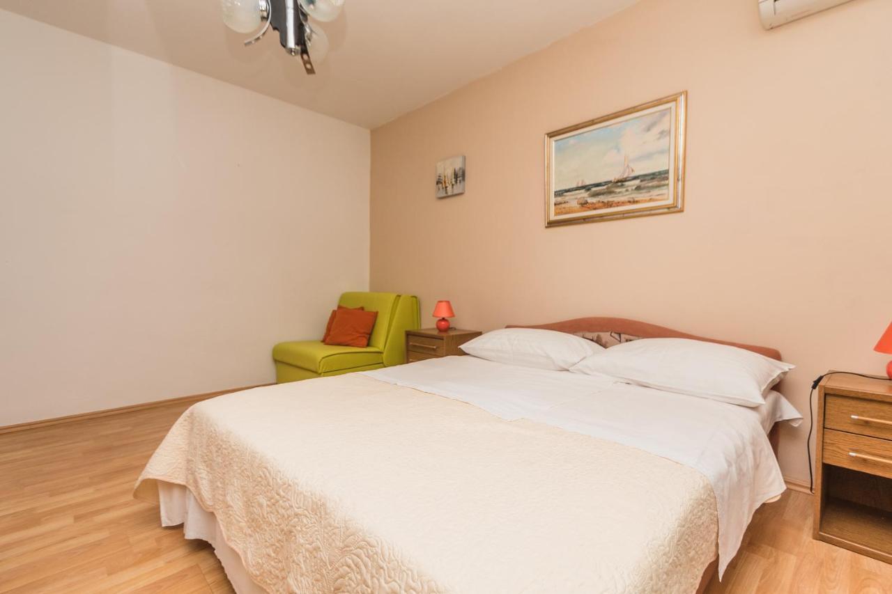 Apartments Ivana Dramalj Bagian luar foto