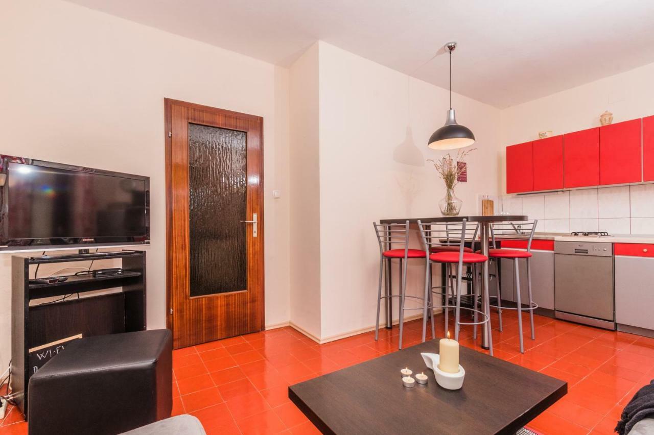 Apartments Ivana Dramalj Bagian luar foto